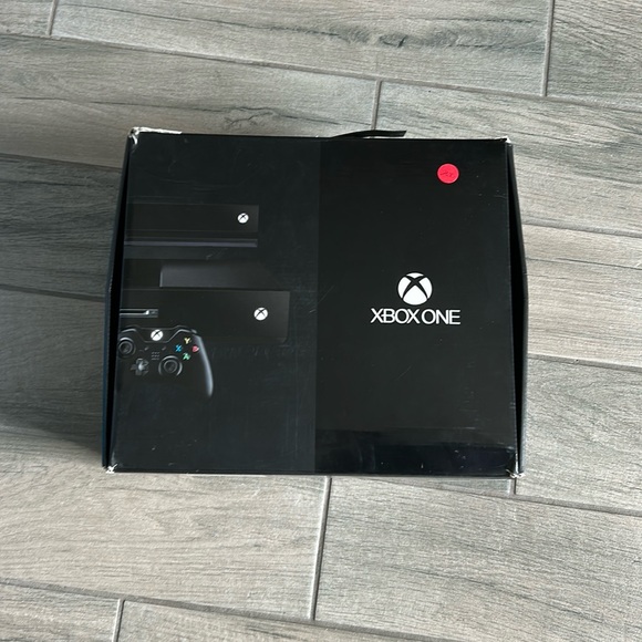 Xbox one day one edition console